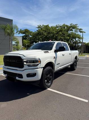 RAM 3500 6.7 I6 TURBO DIESEL LARAMIE NIGHT EDITION CD 4X4  AUTOMÁTICO